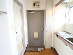 静岡駅 バス18分  安東二丁目下車：停歩2分 3階の物件内観写真